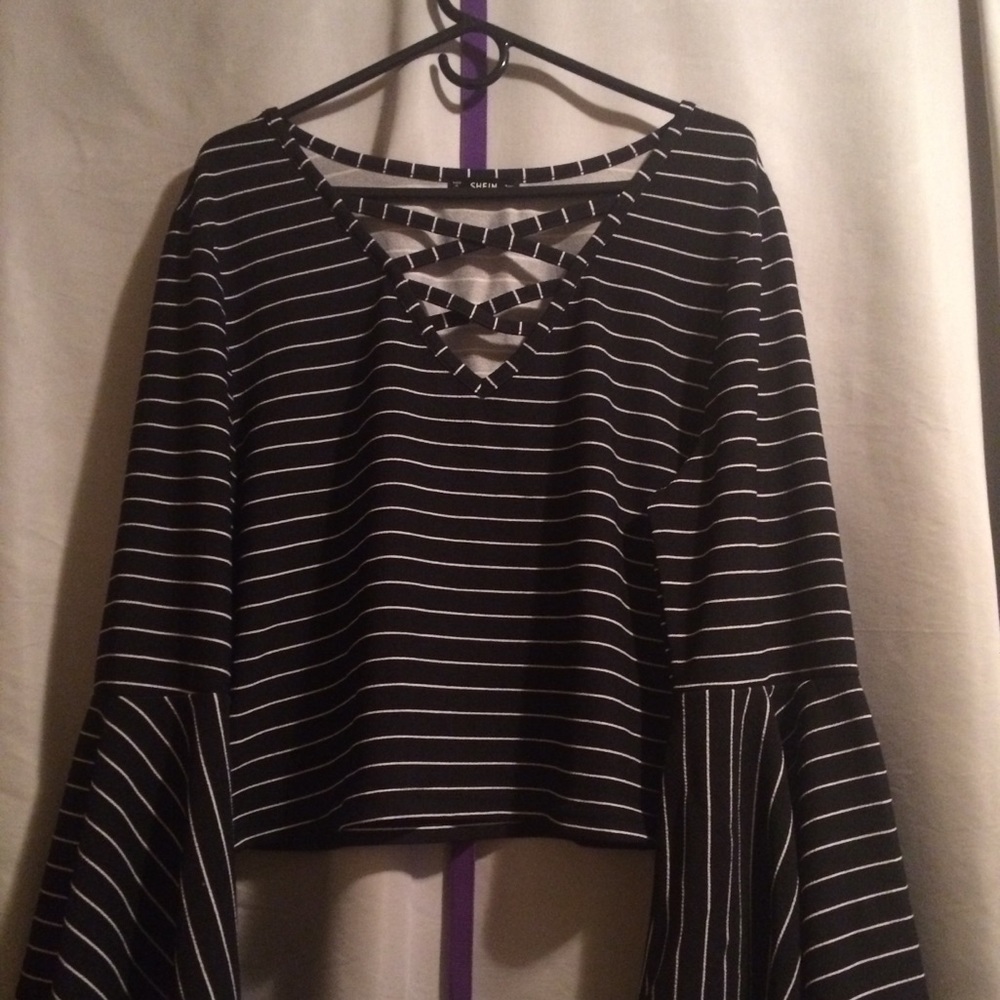NWOT Shein Top with Dramatic Bell Sleeves